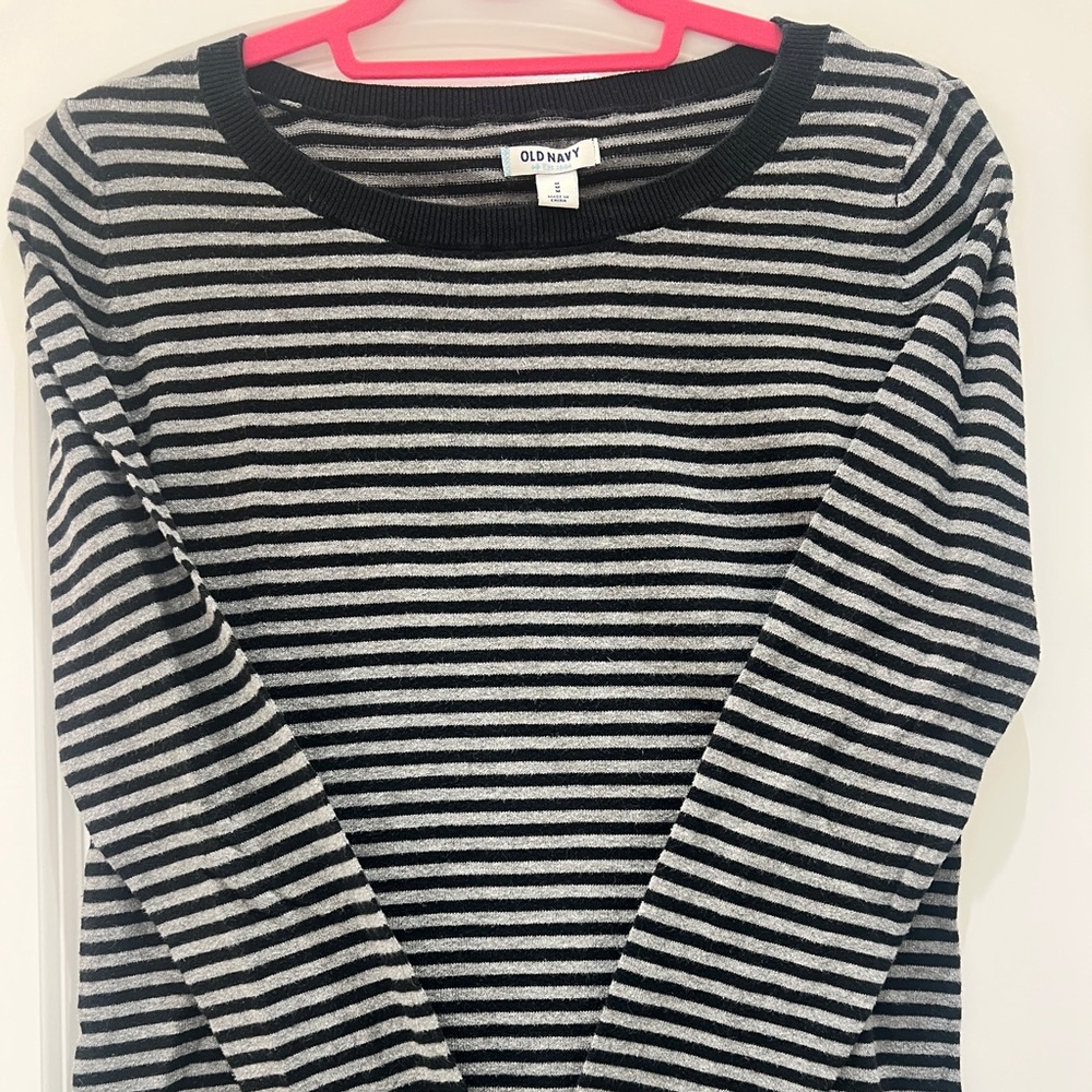 Old Navy Black and Gray Striped Classic Sweater